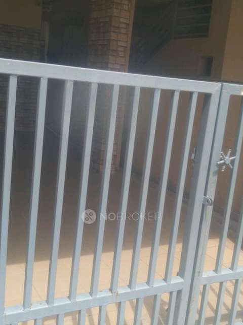 2 BHK Flat for Rent  In  Koralur, 