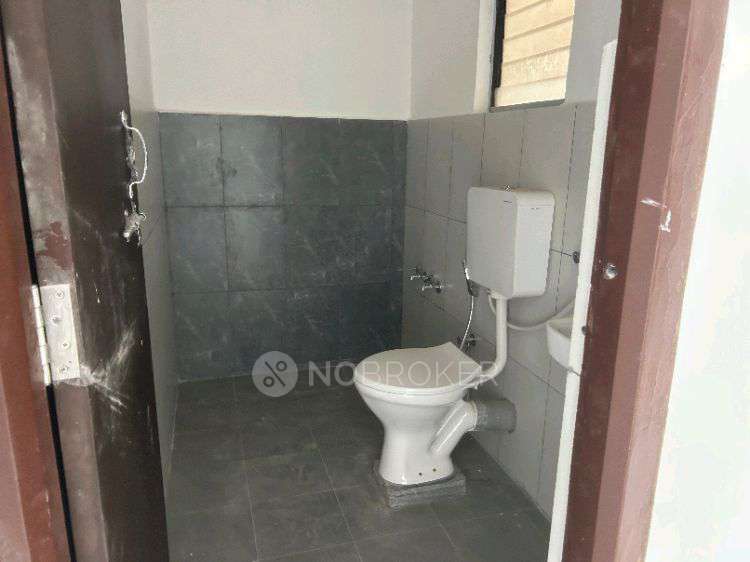 Shared Room for Male In 1 BHK  In Joyvilla Liberty Tower  In Fxm9+p9h, Haveli, Maharashtra 412307, India