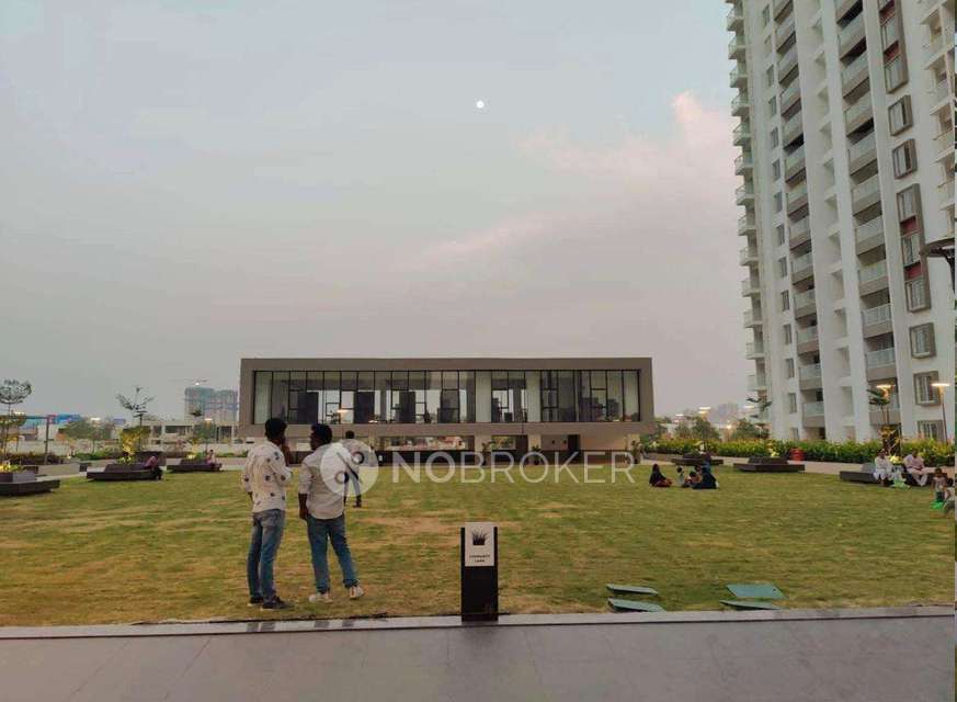 Single Room for Female In 2 BHK  In Sd In Kharadi