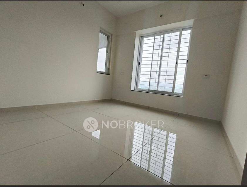 Single Room for Female In 2 BHK  In Sd In Kharadi