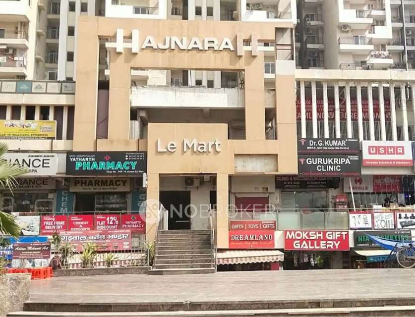 Shop in  Sector 16, Greater_noida for sale 