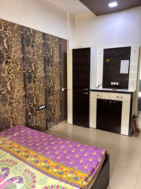 1 BHK Flat In Veena Geet Sangeet For Sale  In Kandivali West