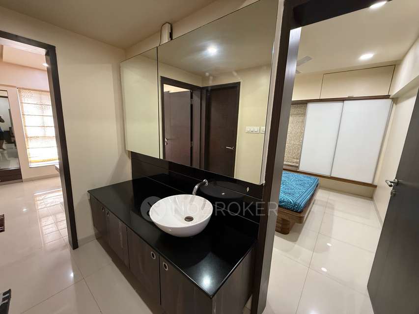 2 BHK Flat In Alcon Renaissant for Rent  In Kharadi