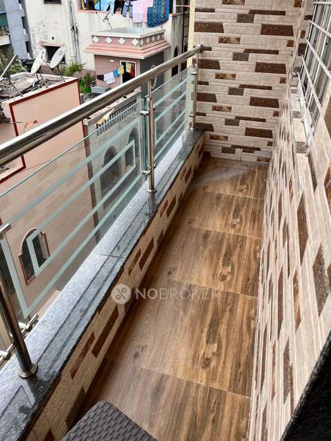 PG for Boys in Ghorpadi