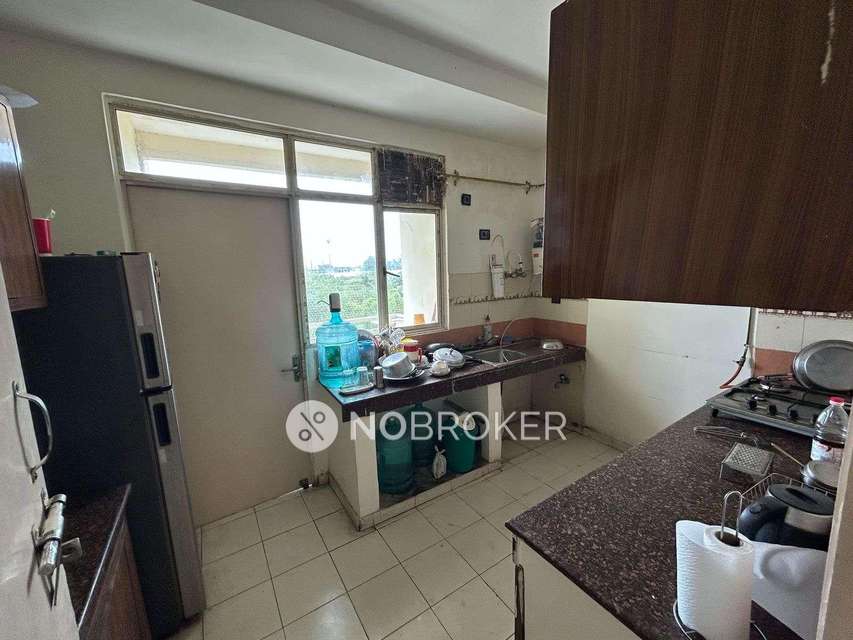 2 BHK Flat In Parsvnath Regalia For Sale  In  Grand Trunk Road, Ghaziabad