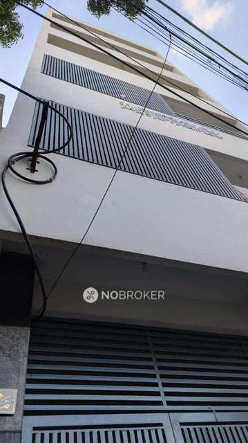 2 BHK Flat In Stand For Sale  In  Farhat Nagar 