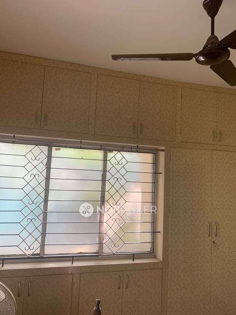 4+ BHK Flat In Apartment For Sale  In  Mogappair East