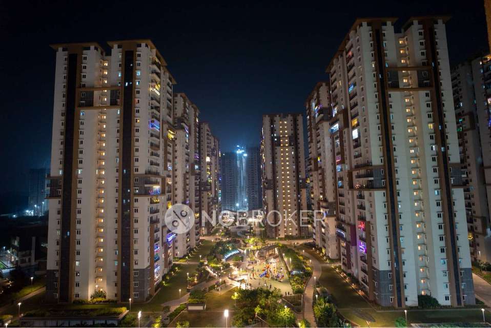 Single Room for Male In 3 BHK  In Aparna Sarovar Zenith Nallagandla In  Nallagandla