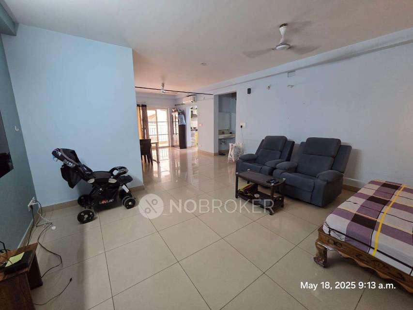 Single Room for Male In 3 BHK  In Aparna Sarovar Zenith Nallagandla In  Nallagandla