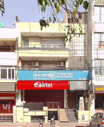 Commercial Property in Lajpat Nagar, Delhi for sale 