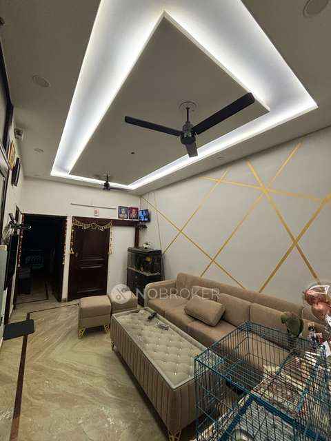 2 BHK Flat For Sale  In Pitampura