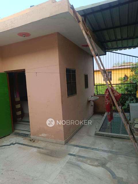 2 BHK Flat In Standalone Building  For Sale  In  Beta Ii