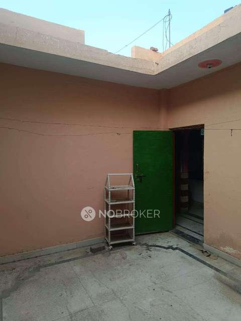 2 BHK Flat In Standalone Building  For Sale  In  Beta Ii