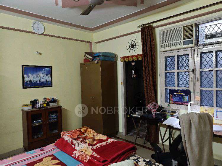 3 BHK Flat In Sector 10a, Plot No. 165, Second Floor For Sale  In Shri Jain Mandir Ji, 1, Bhagwan Mahavir Marg, Pocket A, Sector 10, Vasundhara, Ghaziabad, Uttar Pradesh 201012, India