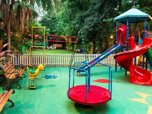 4 BHK Flat In Crest Golfshire For Sale  In Chembur East