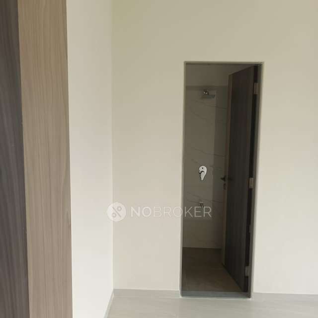 1 BHK Flat In Uday Chs, Goregaon West For Sale  In Goregaon West