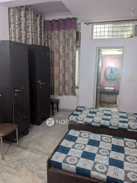 PG for Girls in Sector 21e