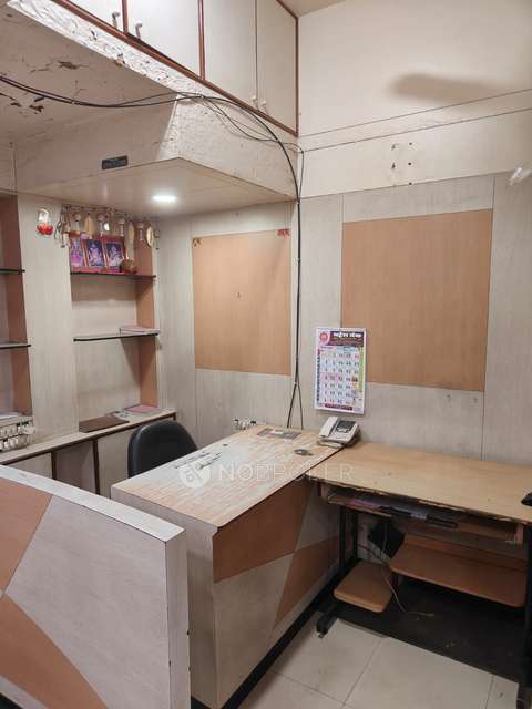 Shop in Budhwar Peth, Pune for Rent 