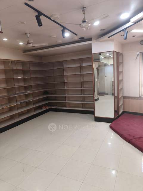 Shop in Budhwar Peth, Pune for Rent 
