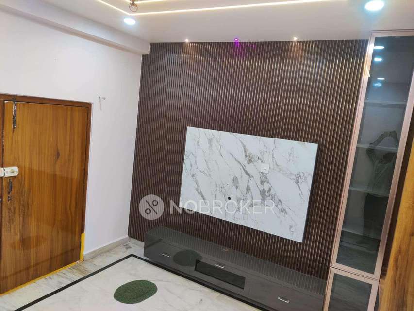 2 BHK Flat In Palmcove(tricolour) For Sale  In Palmcove(tricolour)