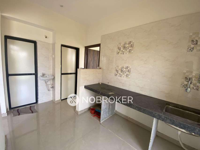 1 BHK Flat In Tulsi Ashary For Sale  In Pashane