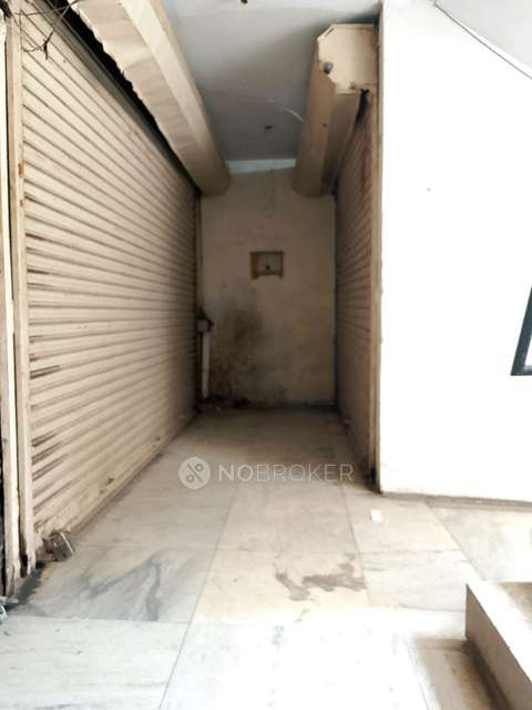 Office Space in Parpatganj, Delhi for sale 