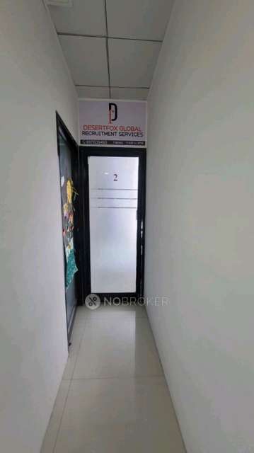 Office Space in Axis Bank, Pune for Rent 