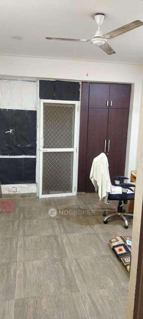 2 BHK Flat In 12th Avenue For Sale  In Gaur City 2