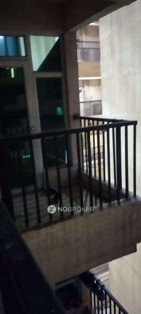 2 BHK Flat In 12th Avenue For Sale  In Gaur City 2