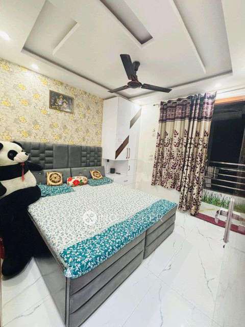 3 BHK Flat In Gokul Dham For Sale  In A-162a, Gali No. 6, Ramchander Enclave, Om Vihar, Hastsal, New Delhi, Delhi, 110059, India