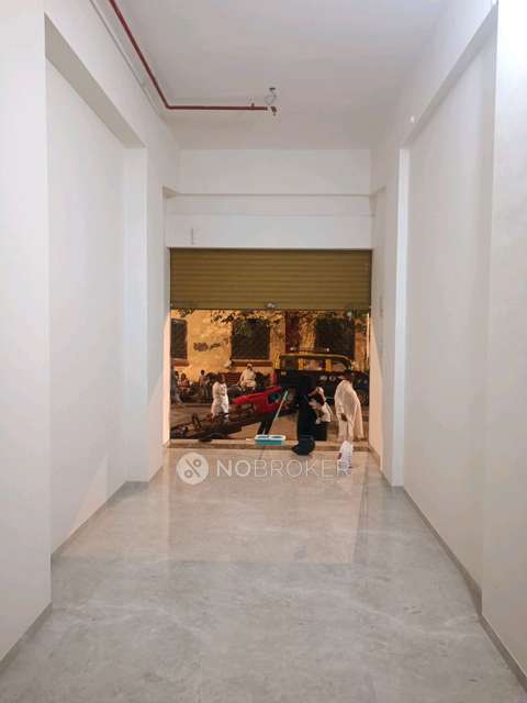 Shop in Madanpura, Mumbai for Rent 