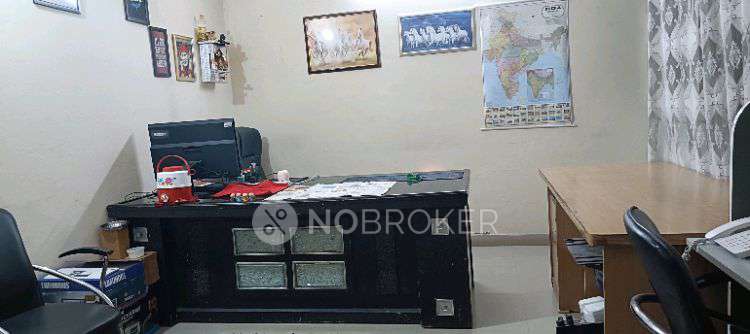 Office Space in Badkal Mor Metro Station Gate No 2, Faridabad for Rent 