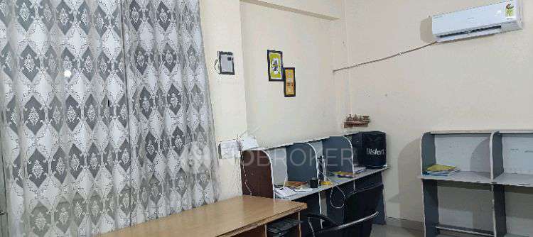 Office Space in Badkal Mor Metro Station Gate No 2, Faridabad for Rent 