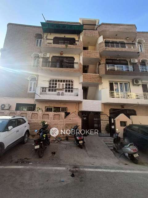 2 BHK House for Rent  In Janakpuri