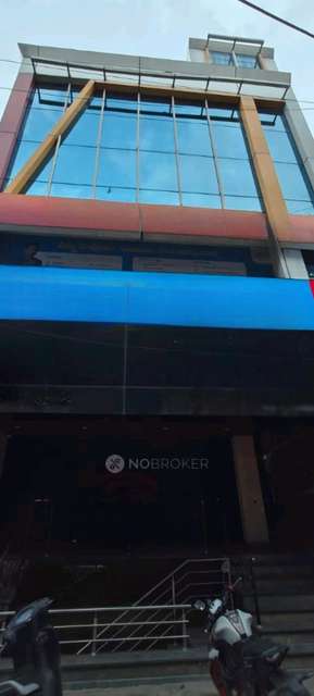 Showroom in Cremeux Pizza & Bakery Cafe Jayanagar Bengaluru, Bangalore for sale 