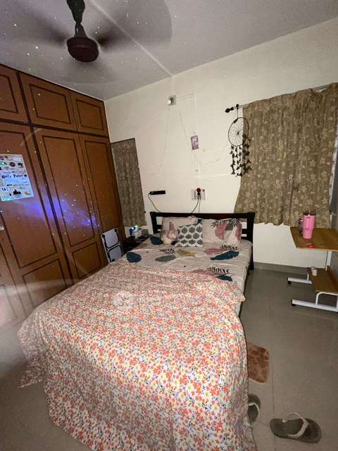 Shared Room for Female In 2 BHK  In Alkapuri Society, Kothrud