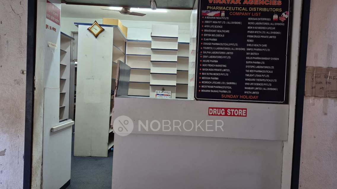 Shop in Crazy Cheesy Sadashiv Peth, Pune for Rent 