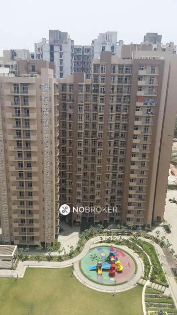 1 RK Flat For Sale  In  Nai Basti Dundahera