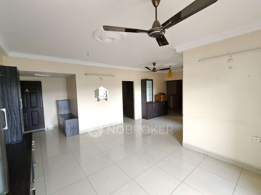 2 BHK Flat In Vaishnavi Nakshakthra Apartment  for Rent  In Yeswanthpur
