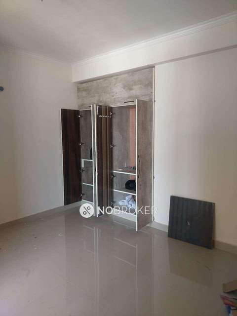 1 BHK Flat In Sg Benefit For Sale  In Govindpuram