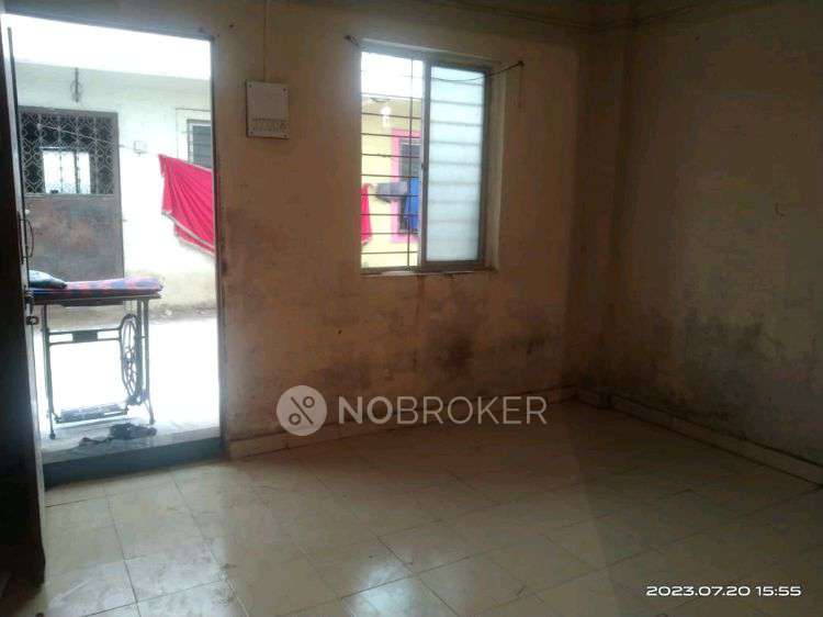 1 RK Flat In Balasaheb Harpale Society Phursungi For Sale  In  Hadapsar