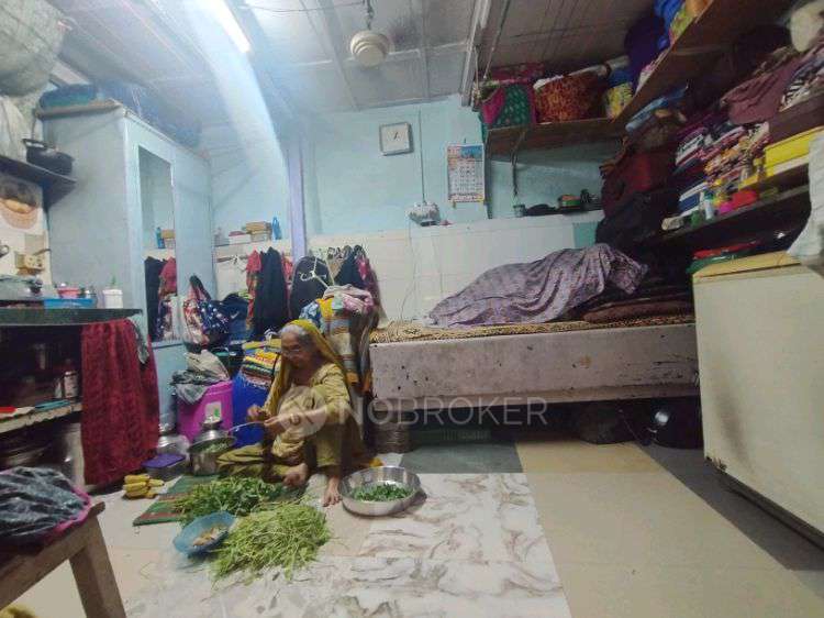 1 RK House for Rent  In  Santacruz East, 