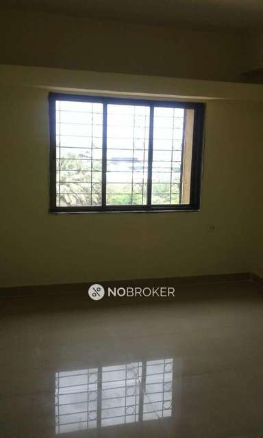 2 BHK Flat In Dattakrupa Chs For Sale  In Old Mhb Colony&#40;only Bank Persons And Govt  Job&#41;