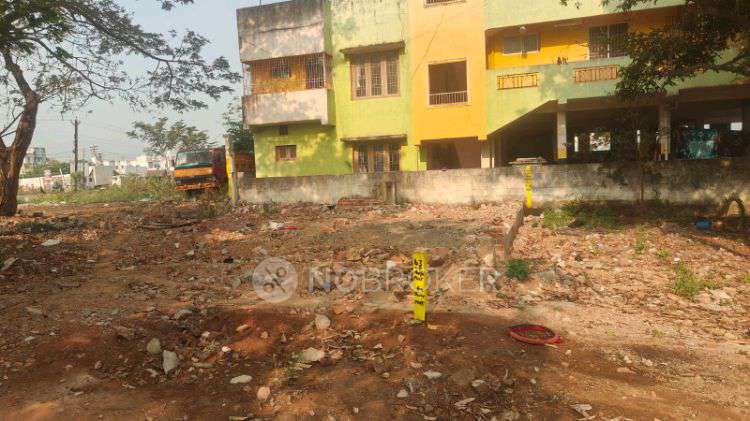 Plot For Sale  In  Mudichur
