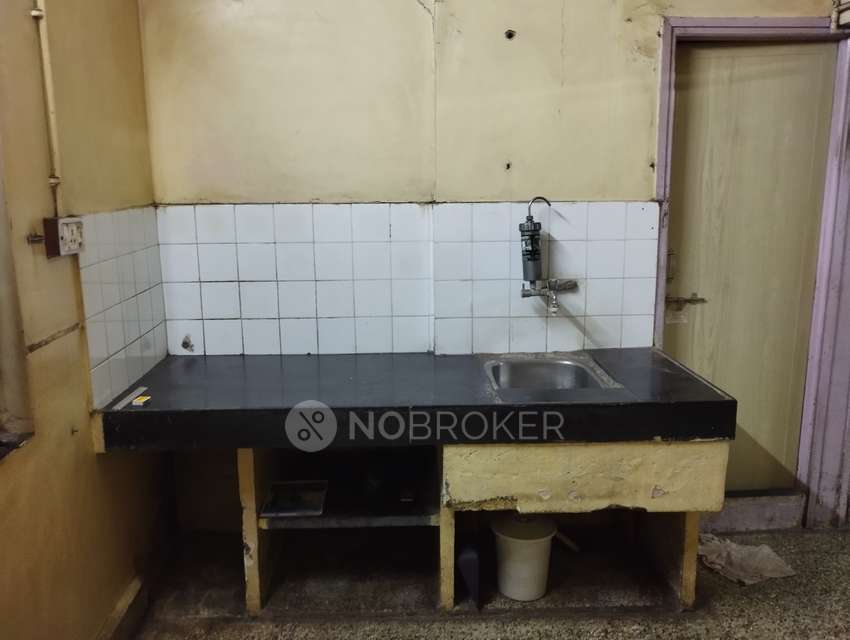 1 RK Flat In Shreeram Chembers for Rent  In Kasba Peth