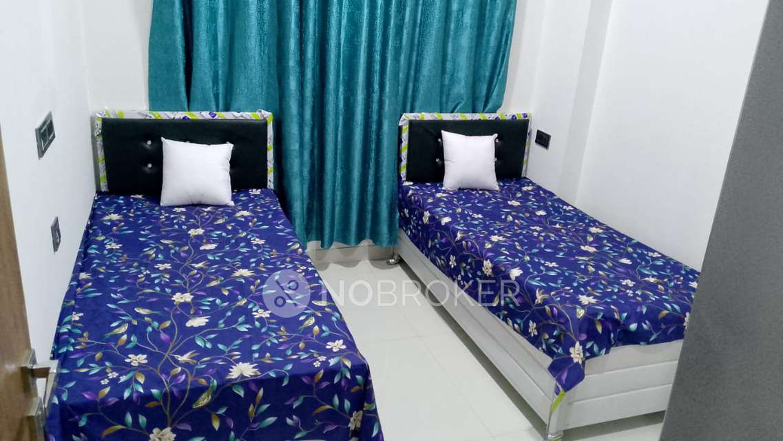 PG for Boys in Malad East