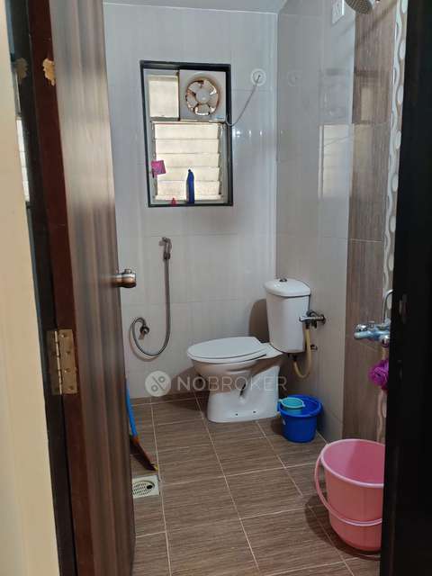 Single Room for Female In 2 BHK  In Gauree Atlantica East, Mundhwa In Mundhwa