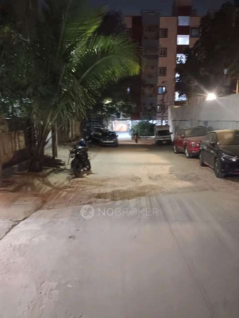 1 BHK Flat In Balaji Apartment for Rent  In Serilingampalli