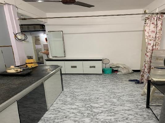 2 BHK Flat In Deepa Apartment, Vishrantwadi for Rent  In Vishrantwadi