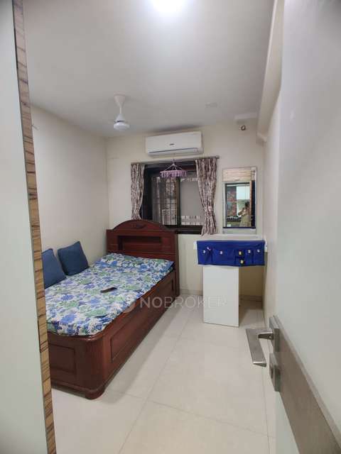 2 BHK Flat In Neelkamal , Grantroad For Sale  In Girgaon